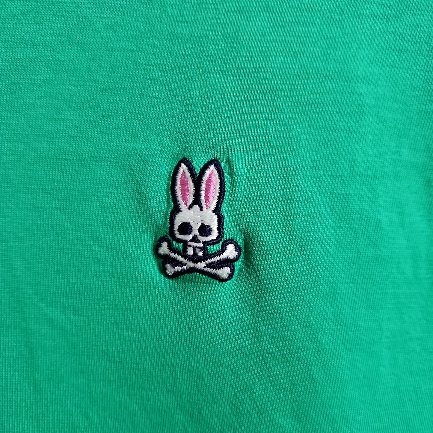 Mens size 6 Psycho Bunny Tshirt