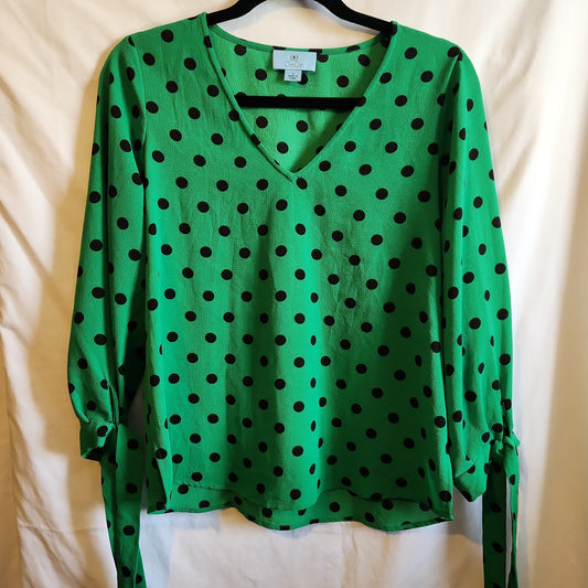 Ladies Small Polka dot blouse